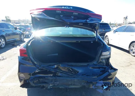 2022 Kia Forte Lxs из США, поврежденный, VIN 3KPF24AD7NE435674